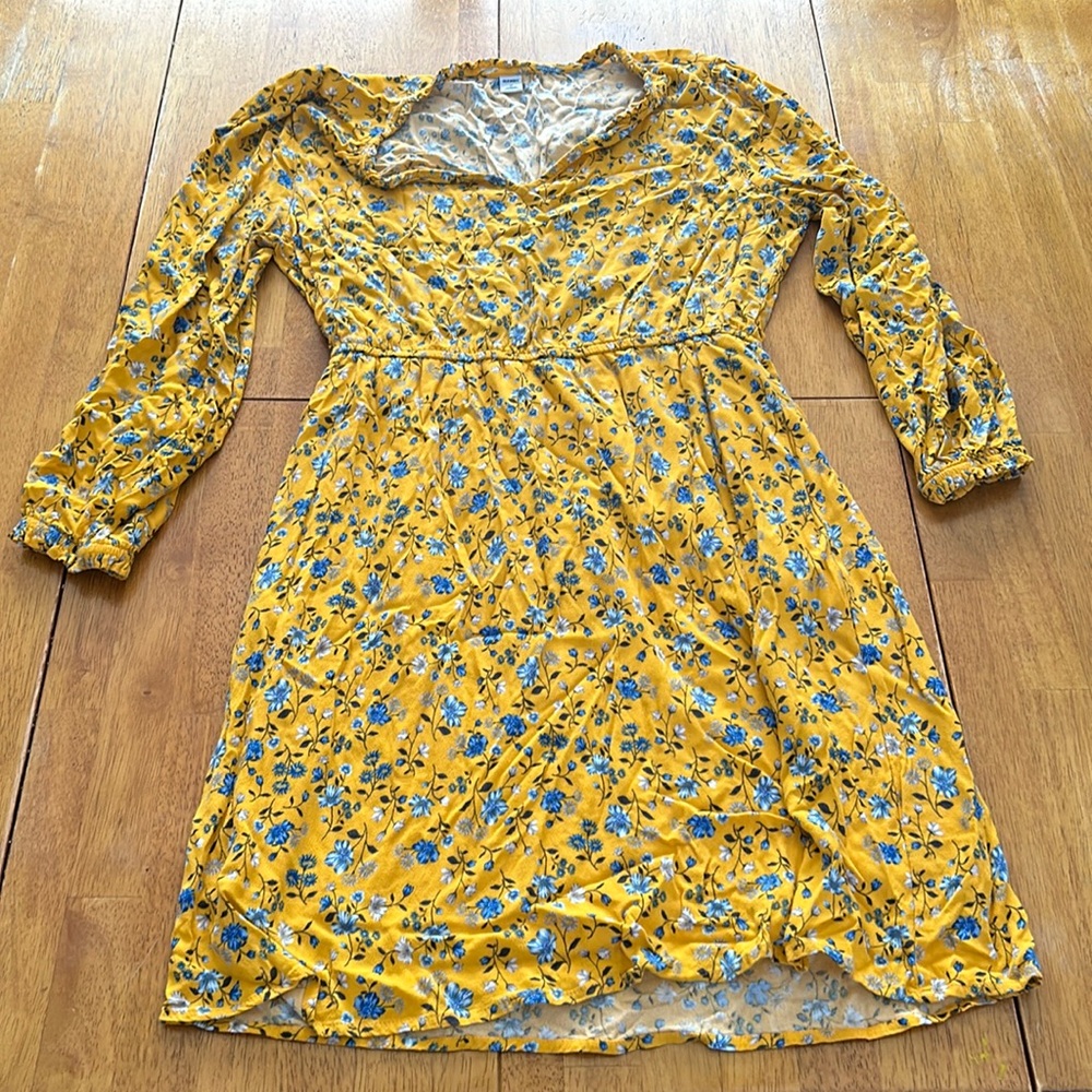 Old Navy Dress - M